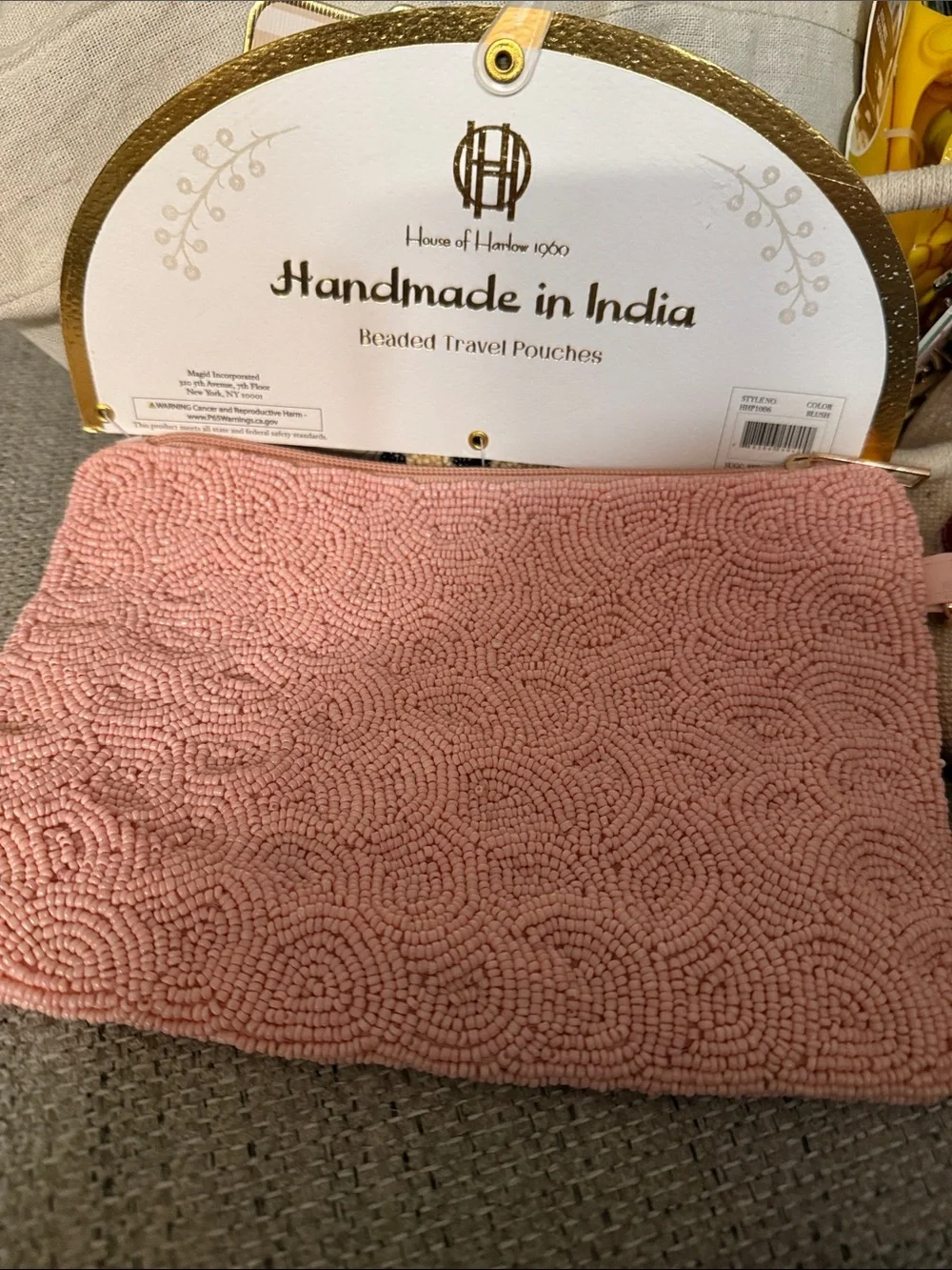 🌷New🌷House of Harlow 1960 Pink Beaded Clutch with Gold 'Cheers!' Script